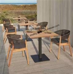 Le Corbusier LC2 Armchair